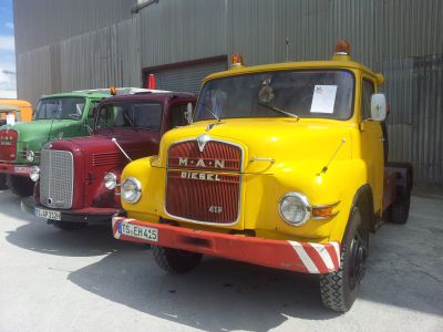 Mercedes und M.A.N